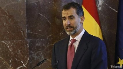 Испанский король сократил себе зарплату на 20%