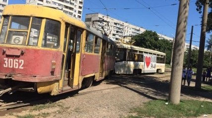 В Харькове столкнулись трамваи, есть пострадавшие
