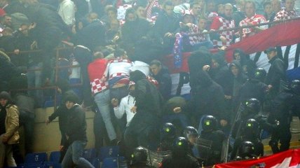 Матч между сборными Италии и Хорватии был прерван из-за шашек