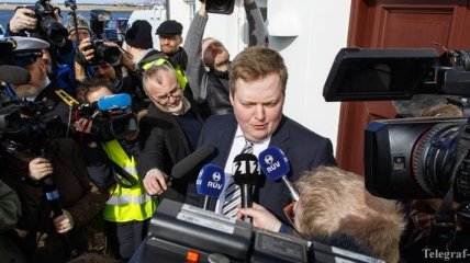 Парламент Исландии не отправил правительство в отставку