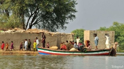 Наводнения в Пакистане: более 80 погибших