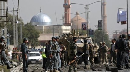 "Талибан" взял на себя ответственность за взрыв на авиабазе НАТО
