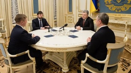 Порошенко поздравил украинцев с победой "Нафтогаза"