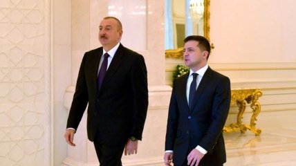 Зеленский пригласил азербайджанский бизнес в Украину 