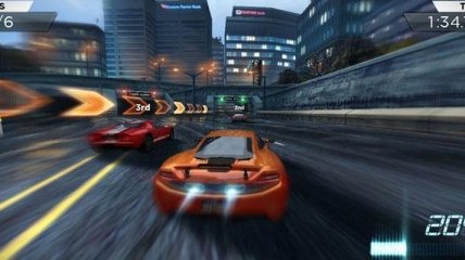 Need for Speed удерживает первое место в рейтинге Apple