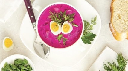Шалтибарщ — літній суп родом із Латвії