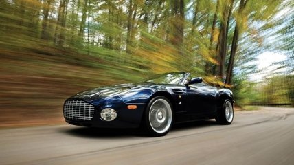 Шедевр автомобилестроения Aston Martin DB AR1 уйдет с молотка