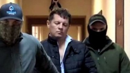МФЖ требует от РФ немедленного освобождения Романа Сущенко