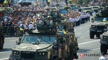 Военный парад на Крещатике