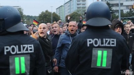 В Берлине прошли протесты левых радикалов, случились столкновения с полицией