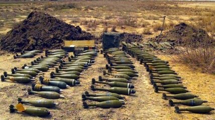 Госдеп США обеспокоен большим количеством боеприпасов в Украине