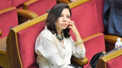 Депутат от "Народного фронта" Сюмар вышла замуж