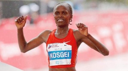 Потрясающее достижение: бегунья из Кении побила уникальный рекорд
