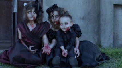 Страшилки на ночь: дети в образе зомби (Фото)