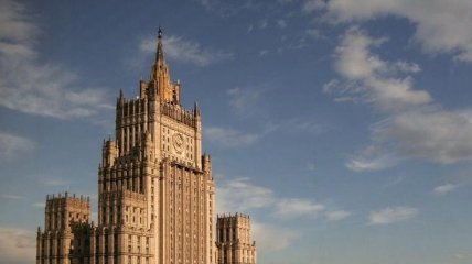 МИД России заявил, что США ведет "охоту" на россиян за границей