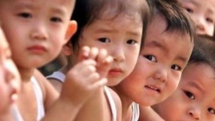 В Китае фиксируют рекордный рост рождаемости