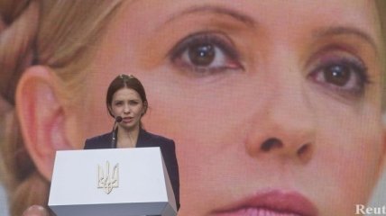 Евгения Тимошенко прибыла к Юлии Тимошенко на 3-дневное свидание  