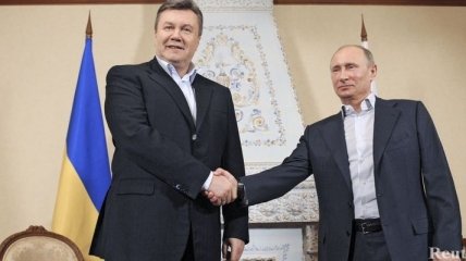 Владимир Путин позвонил Виктору Януковичу  