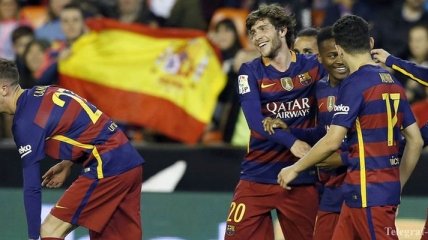 "Барселона" сыграла вничью с "Валенсией" и вышла в финал Кубка Испании