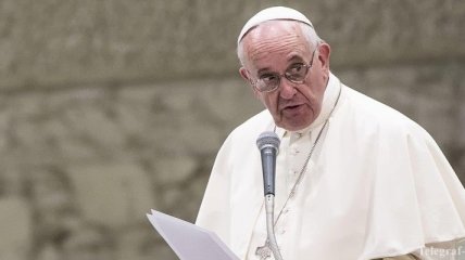 Понтифик призвал католиков Европы принять семьи беженцев