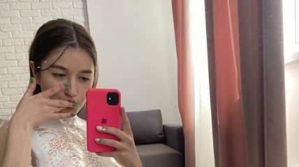 "Очень православно": девушка поразила сеть пасхальным нюдсом (фото)