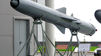 По украинским городам запускают противокорабельные ракеты "Оникс"