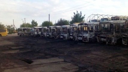 Девяностые отдыхают: в Черкасской области сожгли десяток автобусов