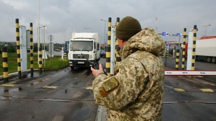 Польща оприюднила список пунктів пропуску, які закриють на кордоні з Україною