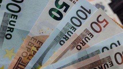 Официальный курс валют 17 сентября: евро упало