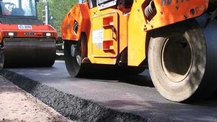 На Тернопільщині 62 млн грн виділять на ремонт дороги