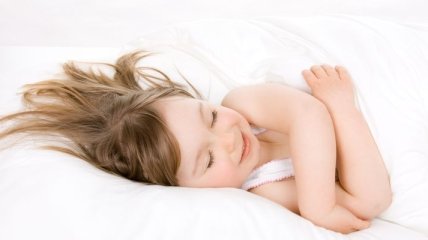Как правильно укладывать ребенка спать?