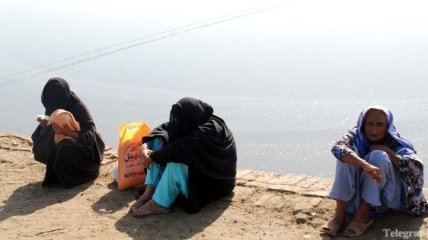  Число жертв наводнений в Пакистане превысило 400 человек