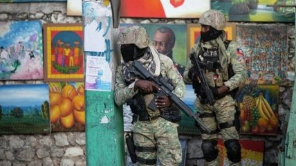 Четверых ликвидировали при задержании: полиция нашла наемников, убивших президента Гаити с женой