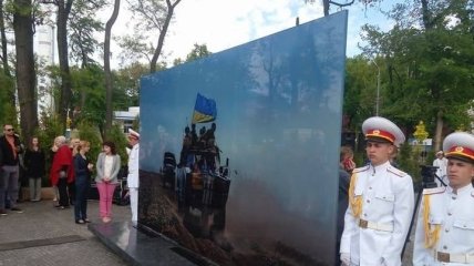 В Днепре открыт самый масштабный мемориал, посвященный героям АТО