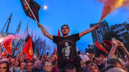 В Македонии прошли массовые протесты против переименования страны