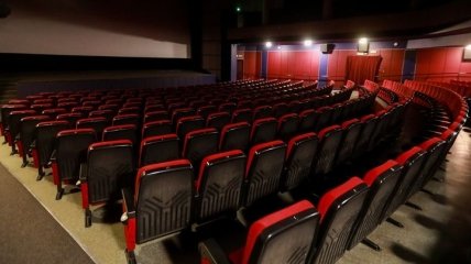 В Україні сьогодні запрацюють кінотеатри: подробиці