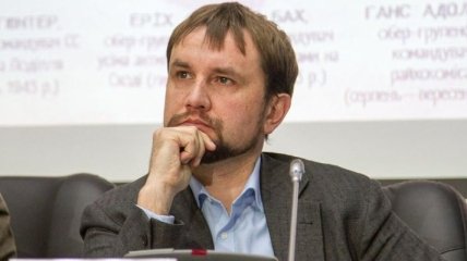 Вятрович привел статистику осквернения украинских памятников в Польше