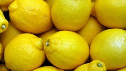 Врачи назвали незаменимые свойства цедры лимона