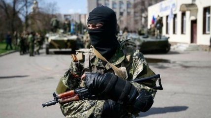 Солдаты РФ действуют на востоке Украины так, как и в АРК