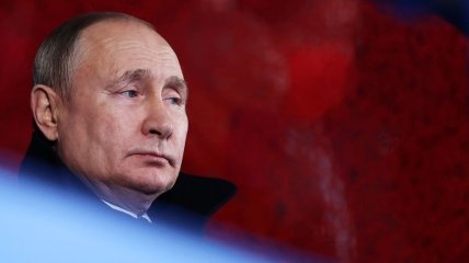 О Путине говорят, что он потерял связь с реальностью