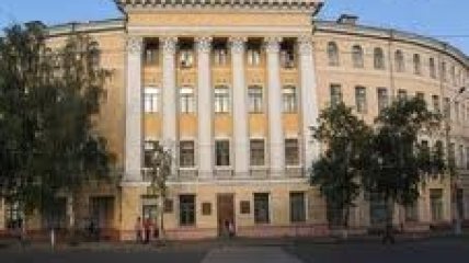 Киевские ВУЗы отменили занятия до 23 февраля