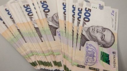 В НБУ заявили, что вывести валюту за границу стало проще