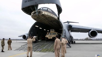 Украина получила от Германии новую военную помощь: что в списке