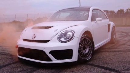 Сумасшедший Volkswagen Beetle GRC (Видео)