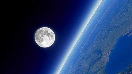 Астрономы зафиксировали необычное явление на Луне 