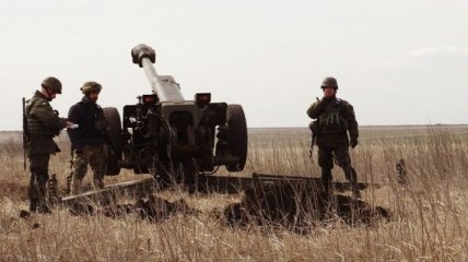 ГУР: На Донбасс из РФ доставили 70 мотострелков с техникой 