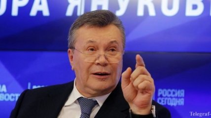 Адвокат: Янукович планирует вернуться в Украину