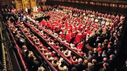 Парламентарии Британии предупреждают о повышении угрозы ядерной войны