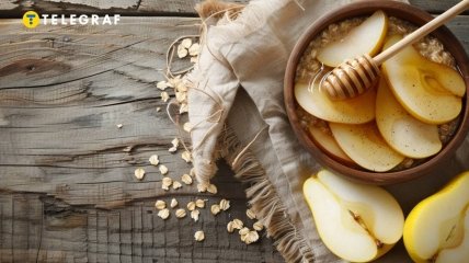 Вівсянка з грушами та медом — це не лише смачний, але й корисний сніданок (фото створене з допомогою ШІ)