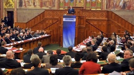 Суд оценит сравнение азербайджанского парламента со зверинцем